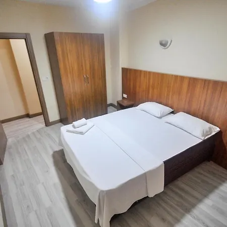 Hotel Blue 2*