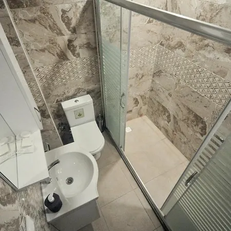 Hotel Blue 2*